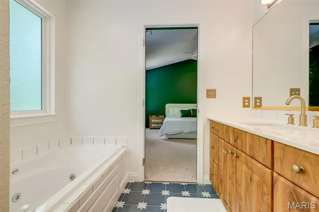 $385,000 | 202 Keeneland Court, Collinsville, IL 62234