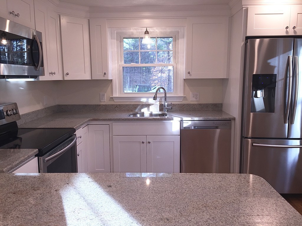 24 Country Road Westford, MA 01886 - Photo 6 of 30 Gallery Image 6