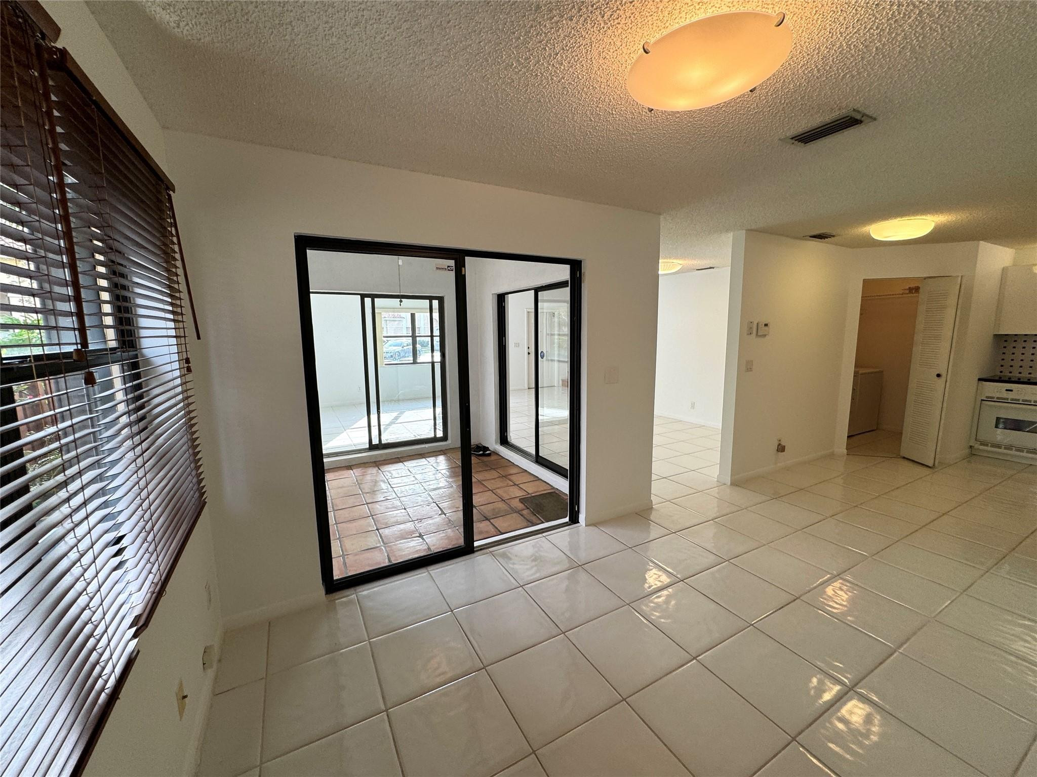 525 Racquet Club Road, Unit 47 Weston, FL 33326 - Photo 16 of 43 Photo 16