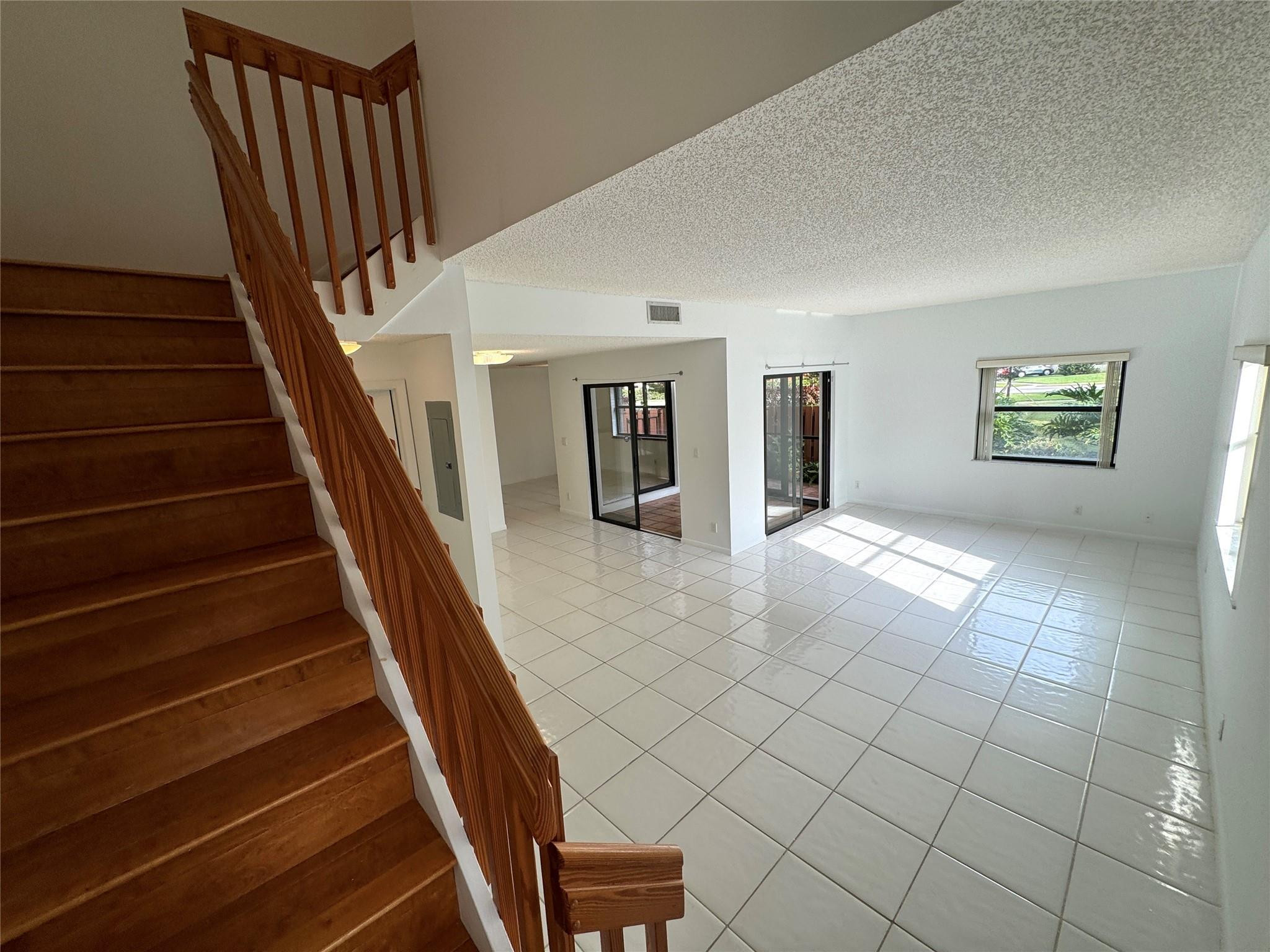 525 Racquet Club Road, Unit 47 Weston, FL 33326 - Photo 22 of 43 Photo 22