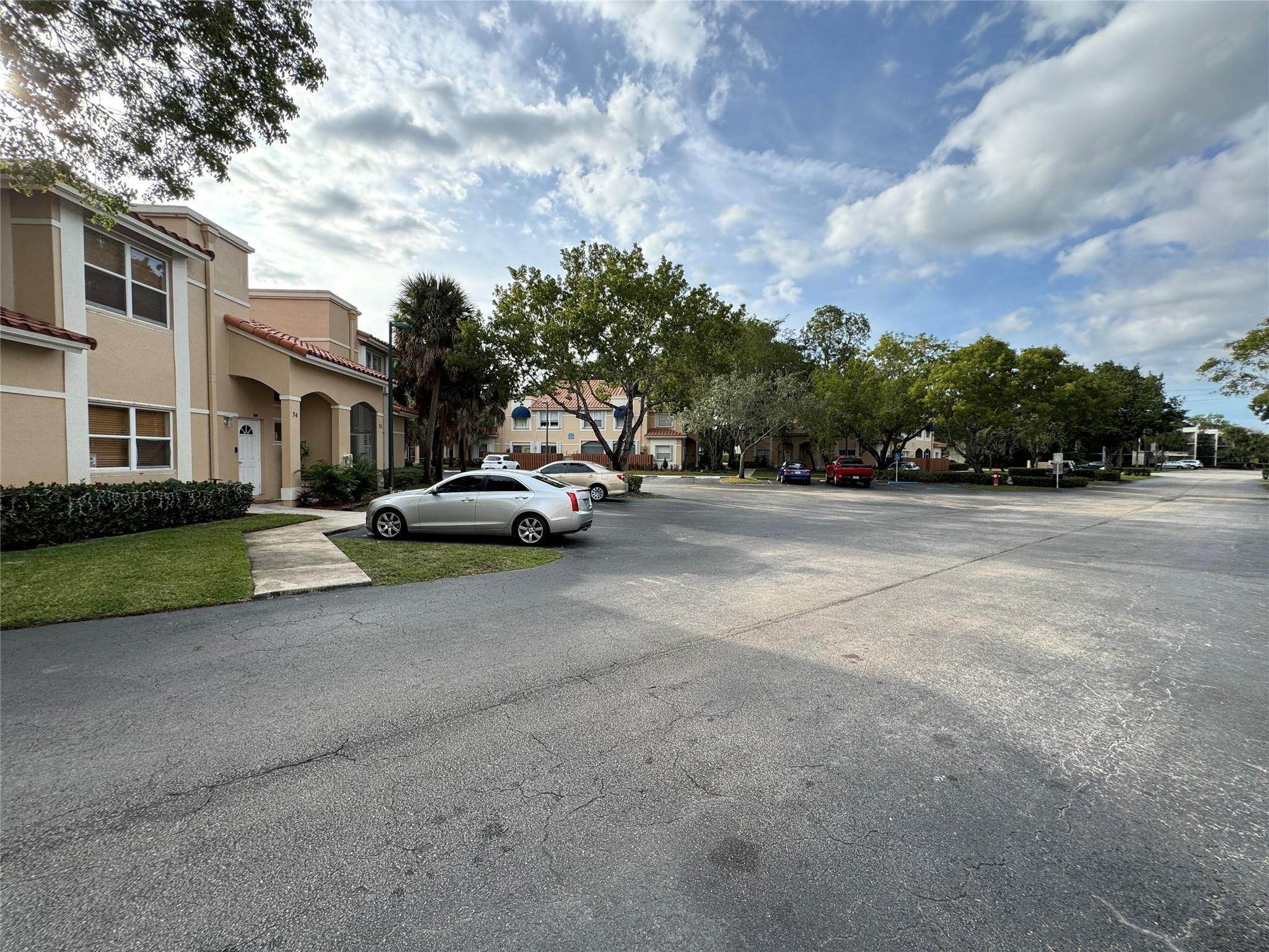 525 Racquet Club Road, Unit 47 Weston, FL 33326 - Photo 34 of 43 Photo 34