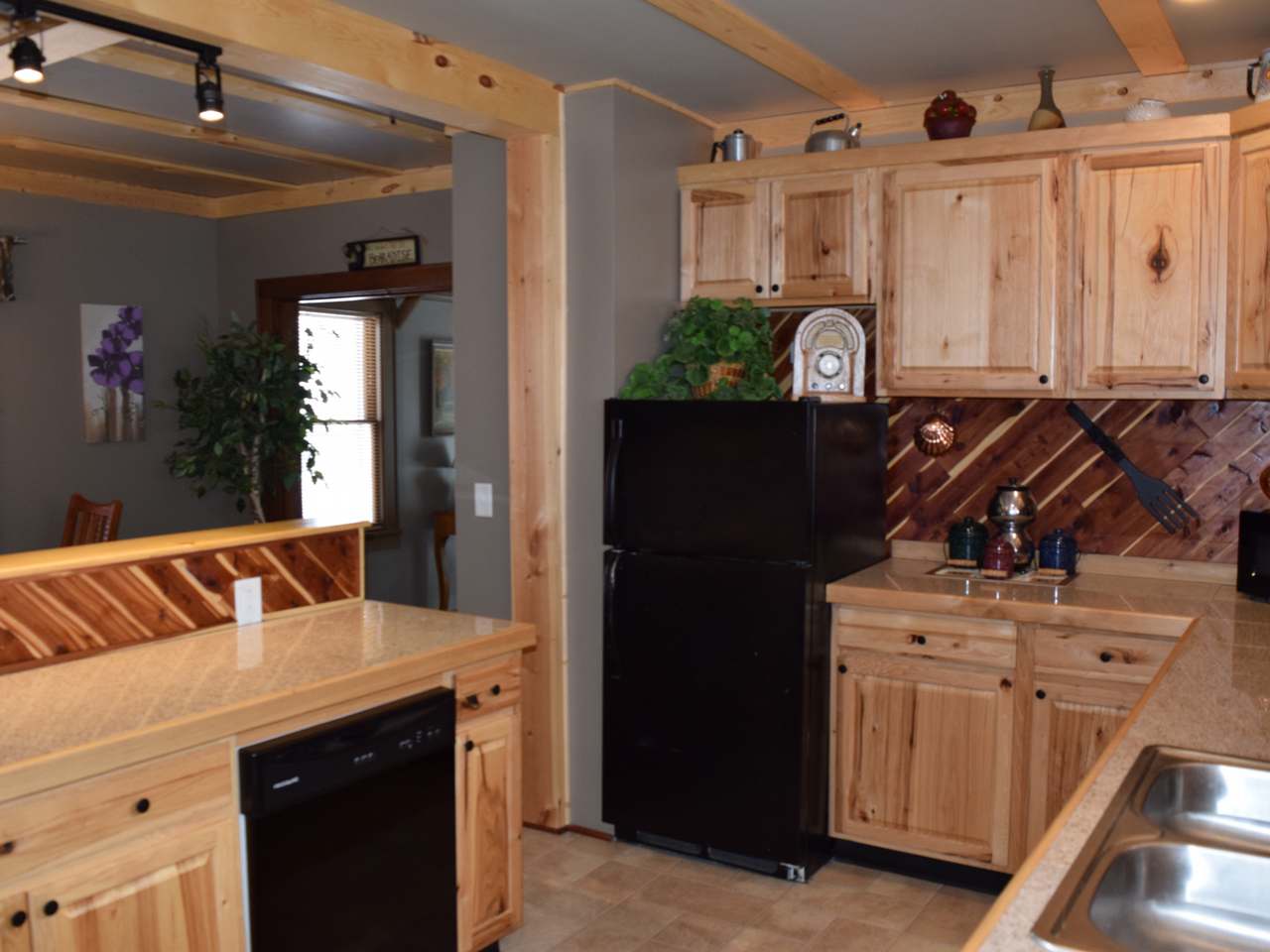 523 South Eastern Avenue Rhinelander, WI 54501 - Photo 12 of 24 Gallery Image 12