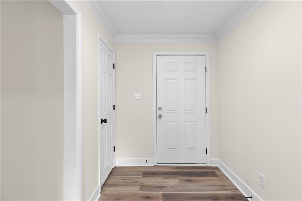 2250 Ridge Forest Drive Grayson, GA 30017 - Photo 6 of 64