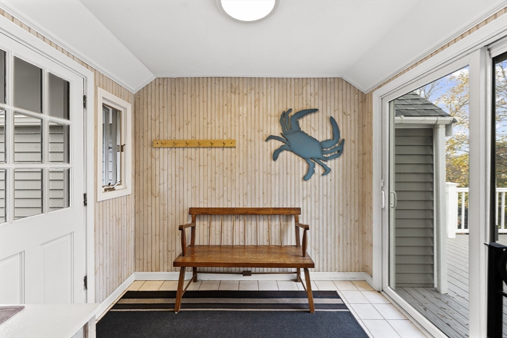 1052 Greendale Avenue Needham, MA 02492 - Photo 31 of 42 a bedroom with a bed and a window