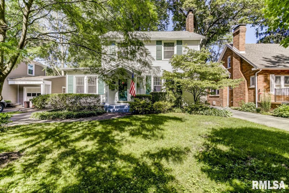 2021 Bates Avenue Springfield, IL 62704 - Photo 1 of 40 Gallery Image 1