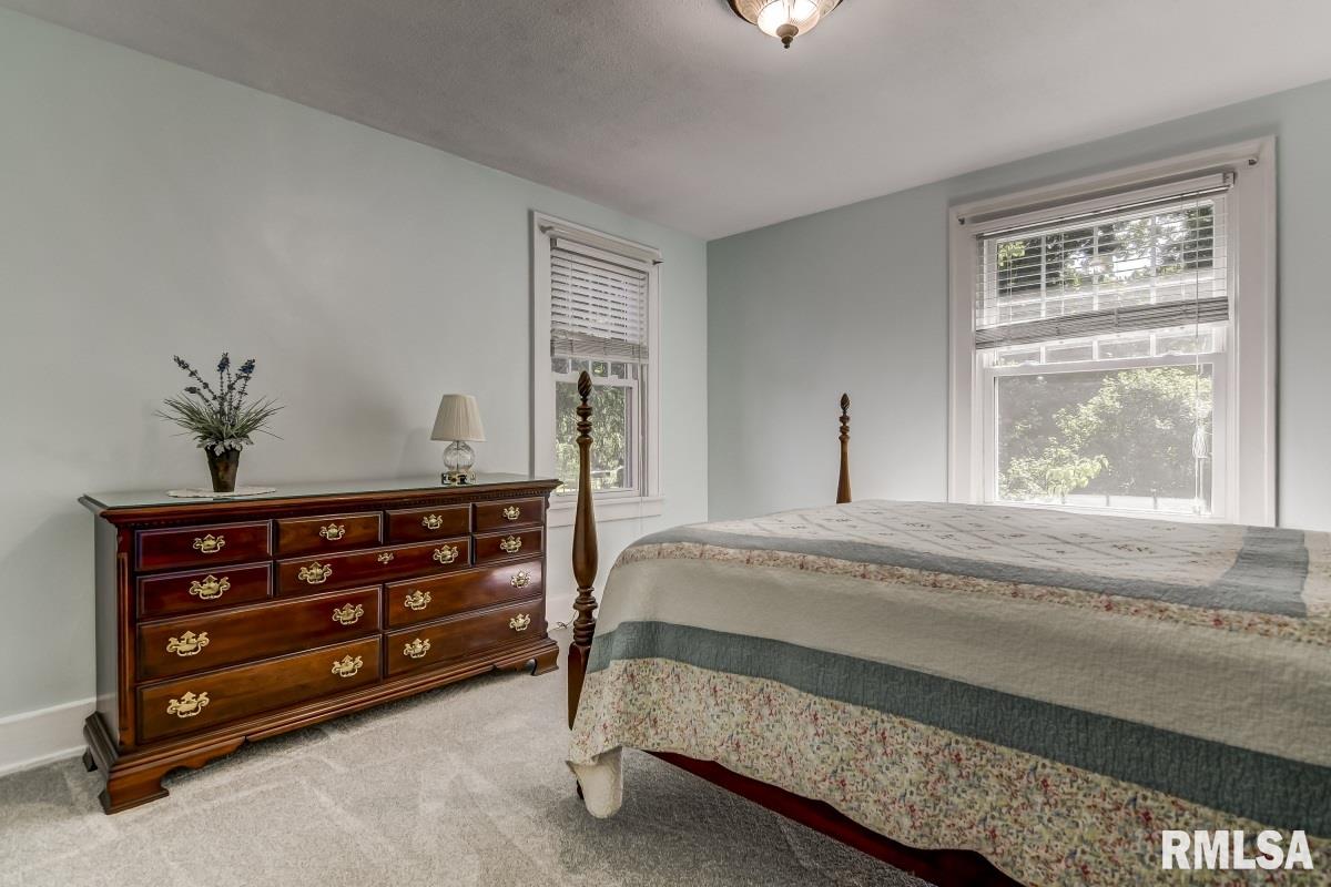 2021 Bates Avenue Springfield, IL 62704 - Photo 24 of 40 Gallery Image 24