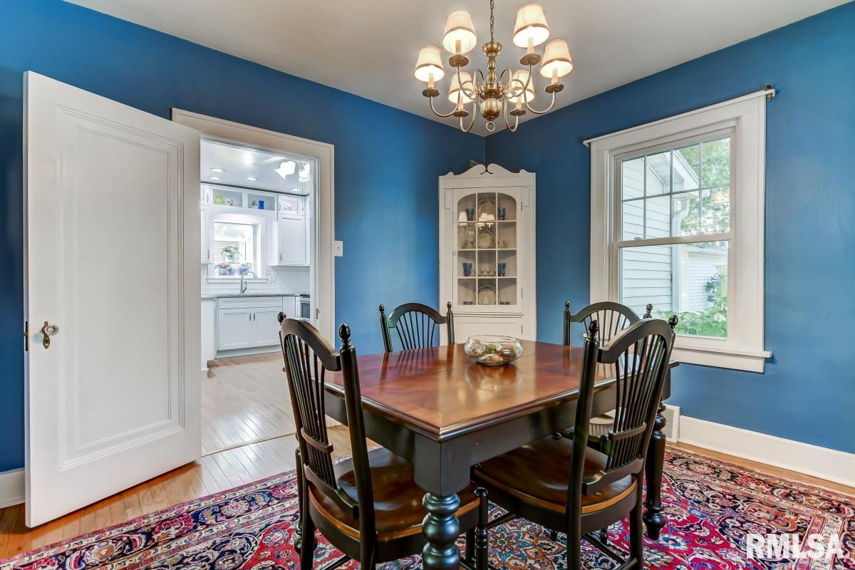 2021 Bates Avenue Springfield, IL 62704 - Photo 8 of 40 Gallery Image 8