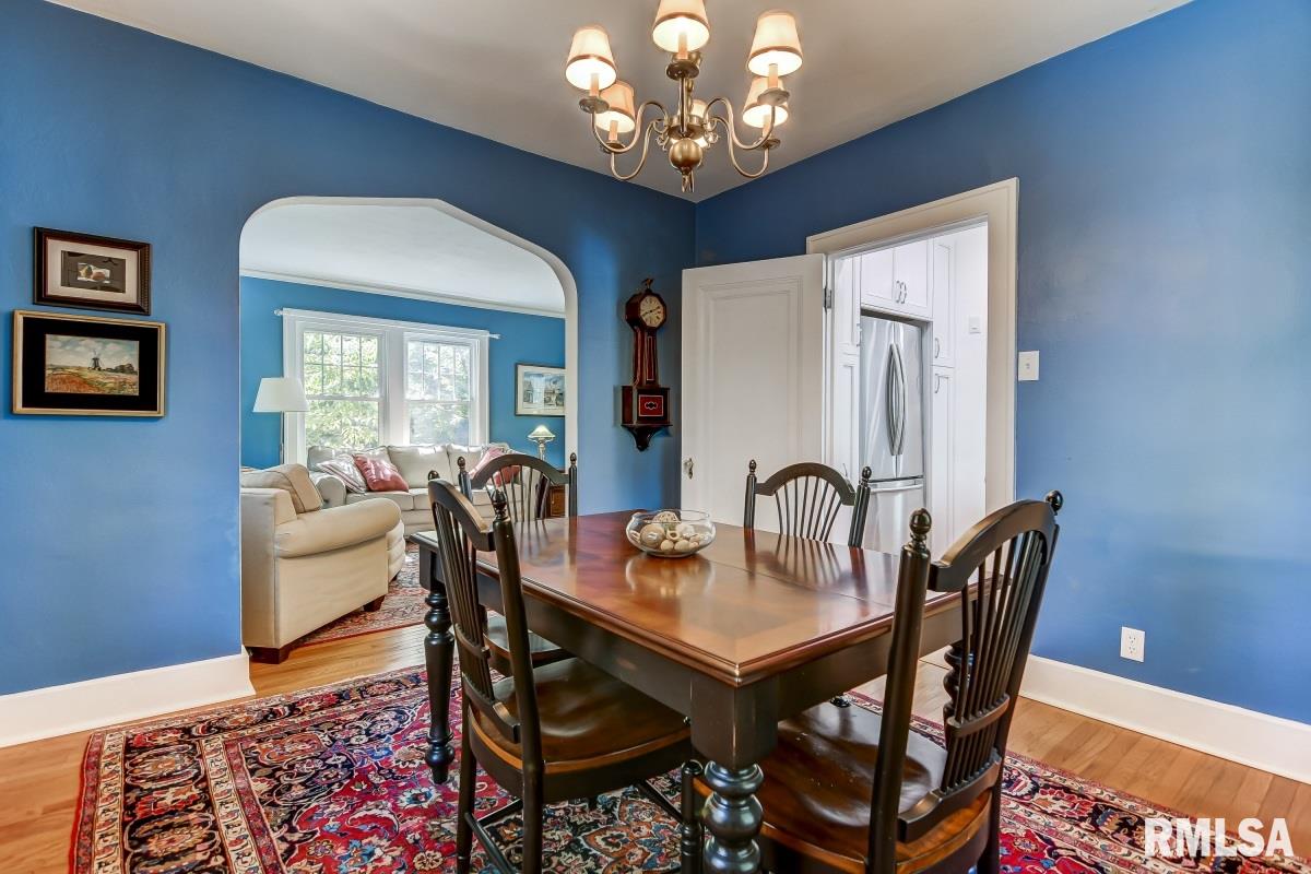 2021 Bates Avenue Springfield, IL 62704 - Photo 9 of 40 Gallery Image 9