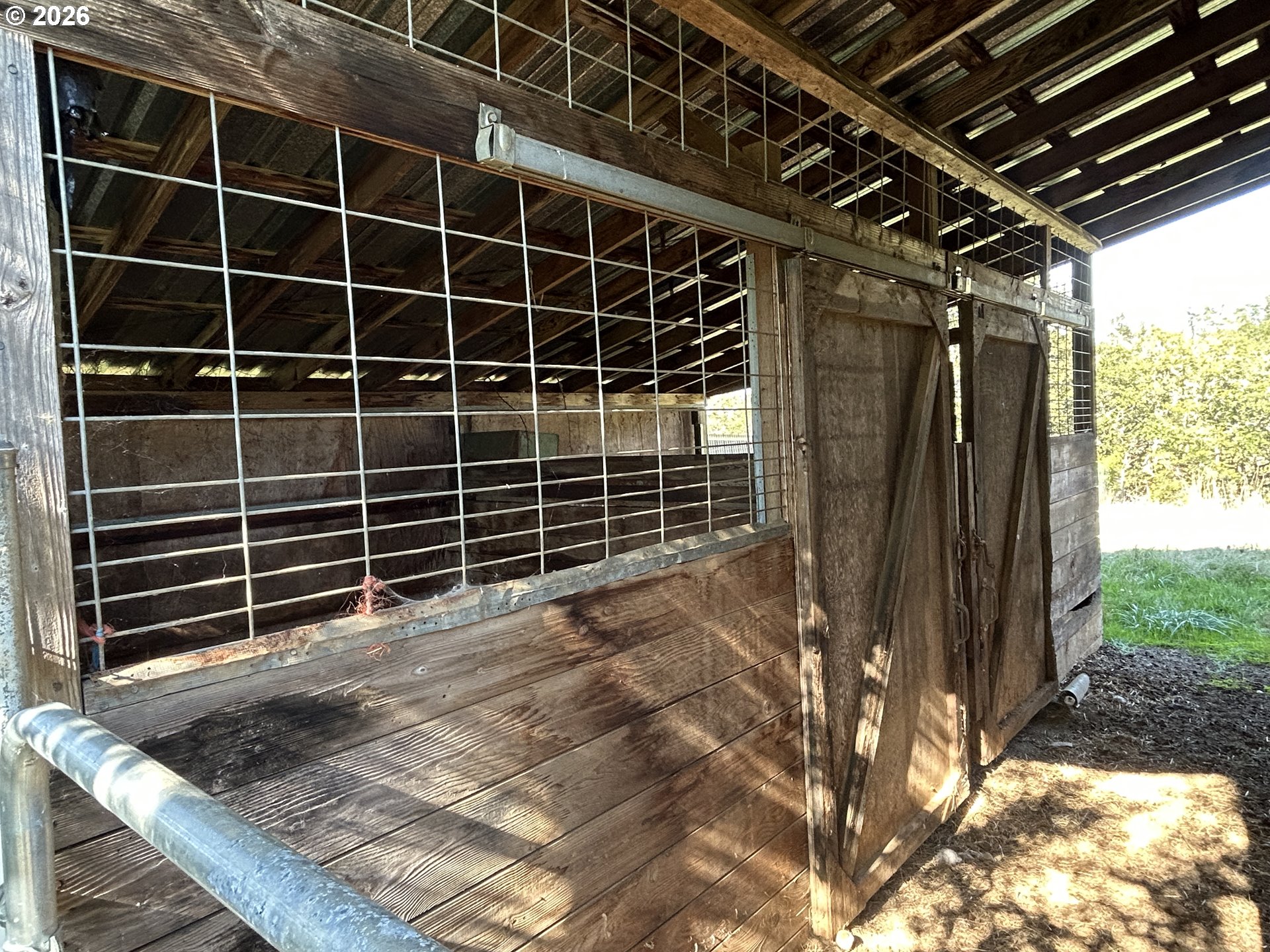 1545 Old Town Loop Road Oakland, OR 97462 - Photo 12 of 12 Stable