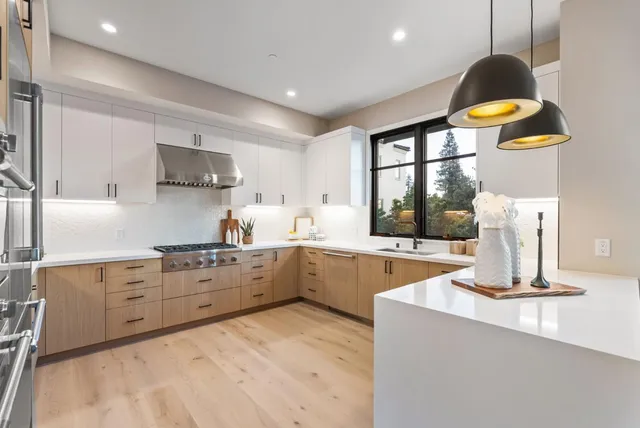 $3,600,000 | 229 Hope Street, Mountain View, CA 94041