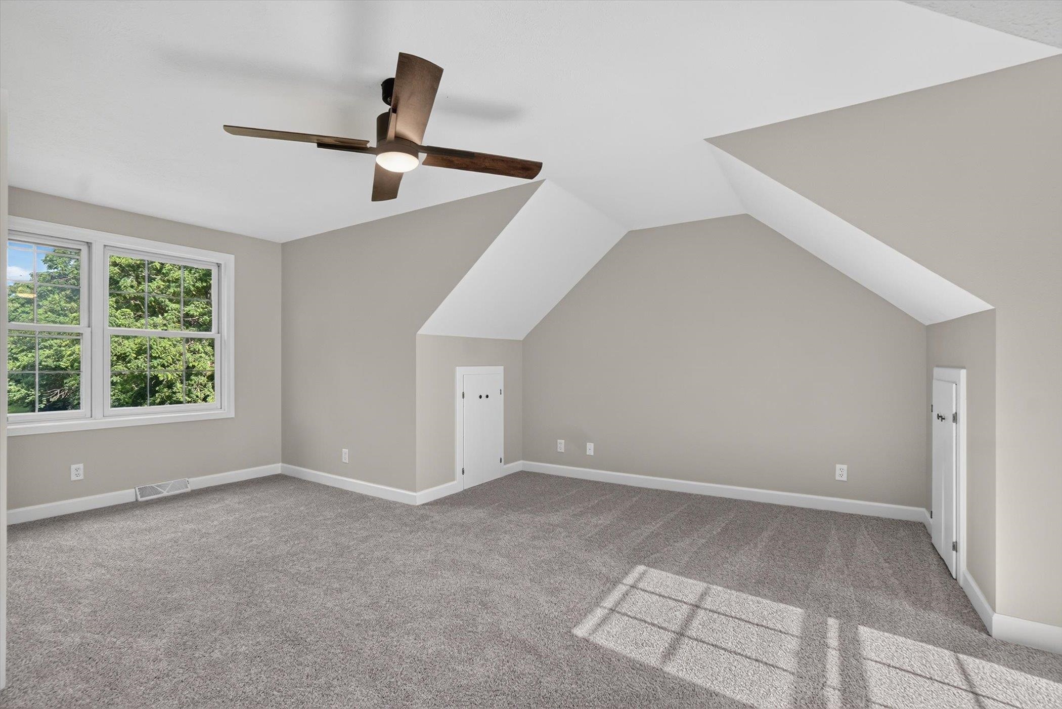 4437 South Oakley Road Janesville, WI 53546 - Photo 28 of 40