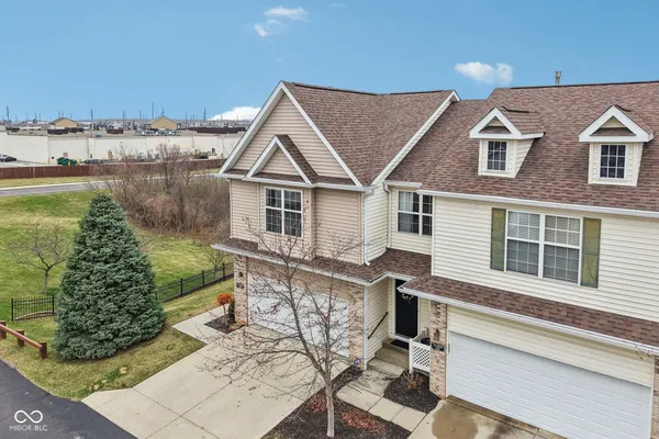 $335,000 | 11455 Clayhill Lane, Unit 105, Fishers, IN 46037