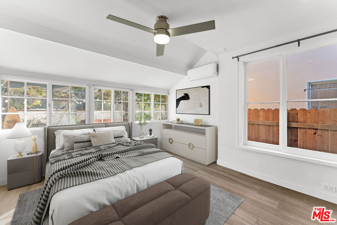 33 Wavecrest Avenue, Unit 1 Venice, CA 90291 - Photo 21 of 32