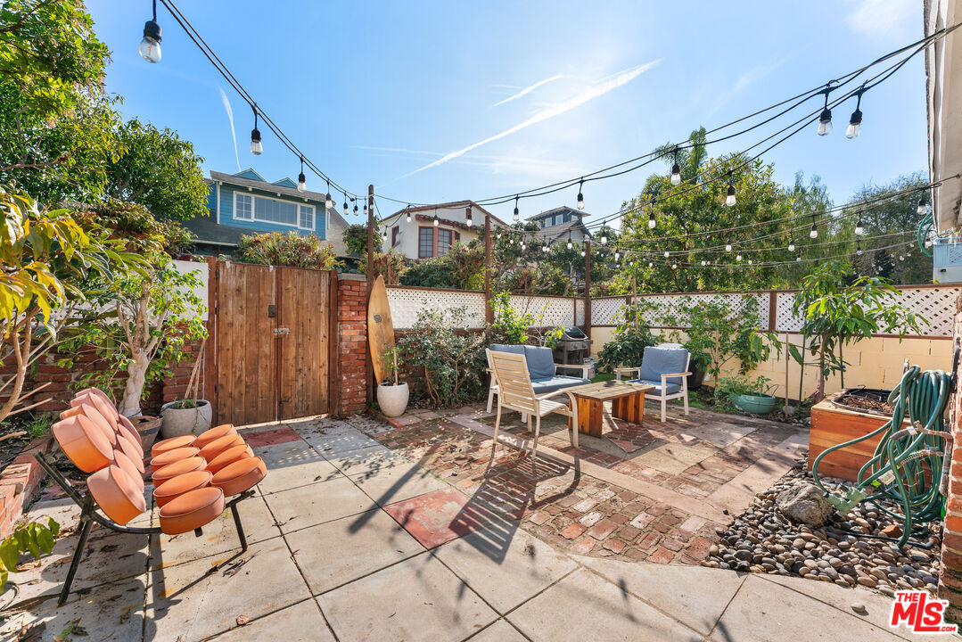 33 Wavecrest Avenue, Unit 1 Venice, CA 90291 - Photo 28 of 32