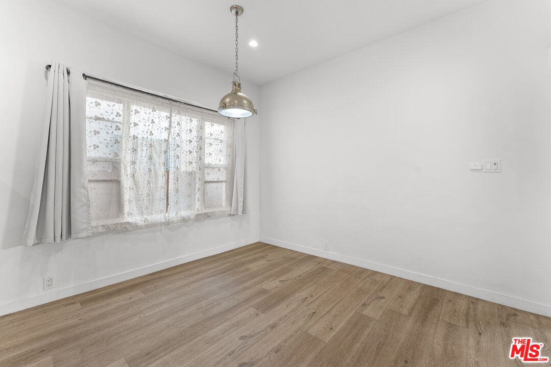 33 Wavecrest Avenue, Unit 1 Venice, CA 90291 - Photo 8 of 32