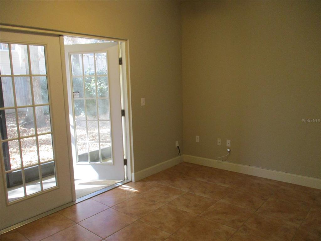 2951 Southwest 35th Place, Unit 143 Gainesville, FL 32608 - Photo 5 of 18