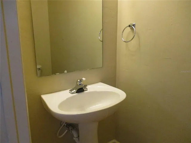 $1,500 | 2951 Southwest 35th Place, Unit 143, Gainesville, FL 32608