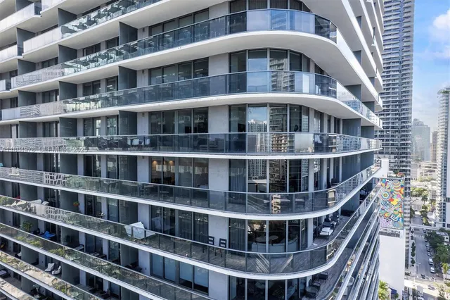 $1,250,000 | 801 South Miami Avenue, Unit 2509, Miami, FL 33131