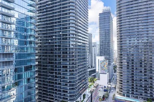 $1,250,000 | 801 South Miami Avenue, Unit 2509, Miami, FL 33131