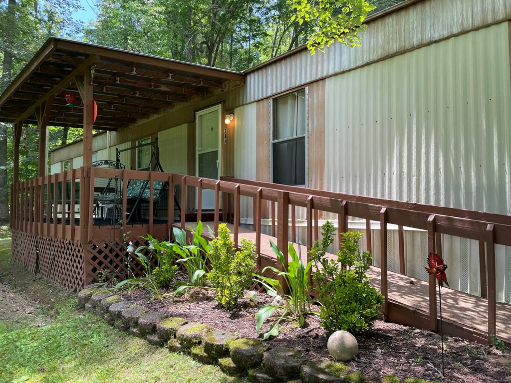 784 Crisp Road Murphy, NC 28906 - Photo 2 of 17