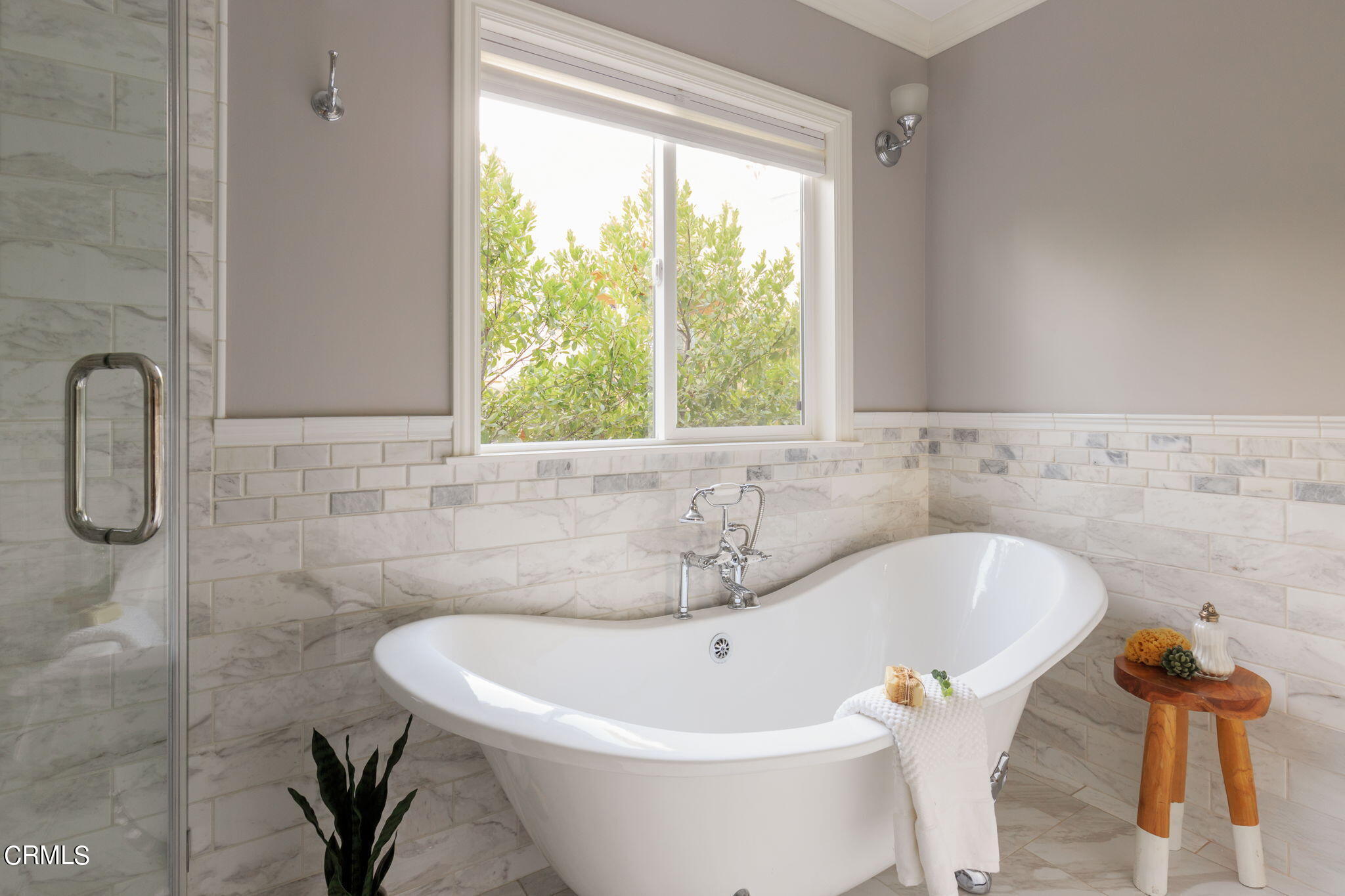 2242 Brigden Road Pasadena, CA 91104 - Photo 19 of 32 a white bath tub sitting in a bathroom