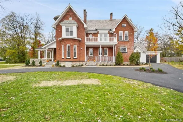 $899,000 | 260 Main Street, Goshen, NY 10924