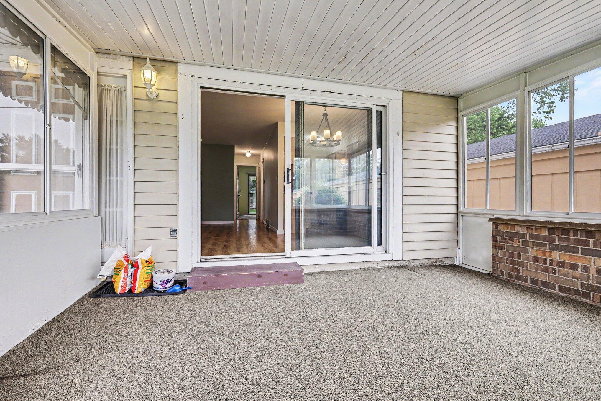 689 Carriage Lane Jenison, MI 49428 - Photo 12 of 14 014_file_9378
