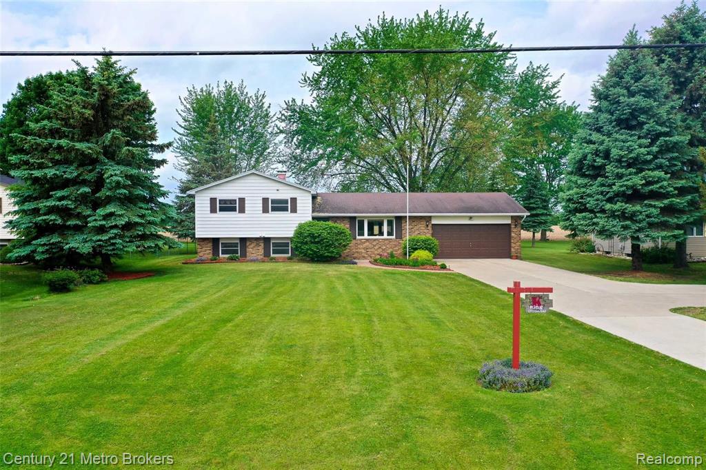 12772 Gera Road Birch Run, MI 48415 - Photo 2 of 62