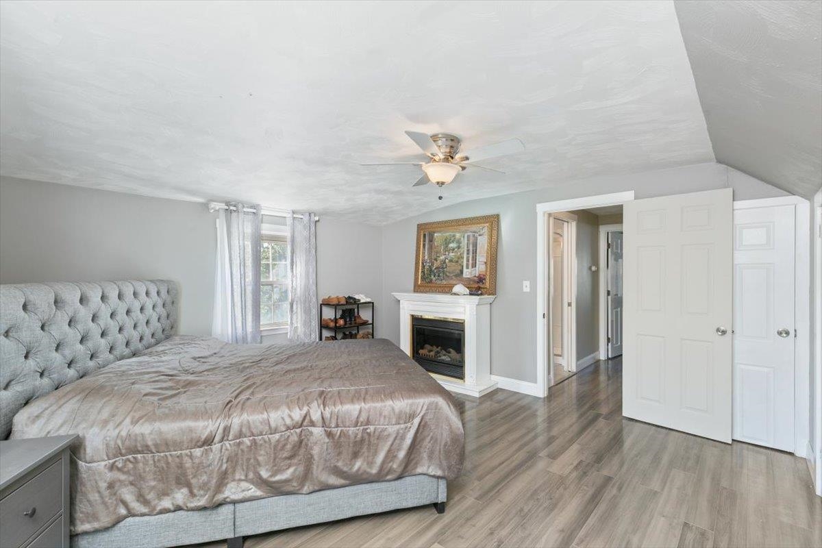 33 Matthias Street Salem, NH 03079 - Photo 24 of 38