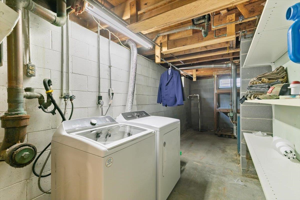 33 Matthias Street Salem, NH 03079 - Photo 29 of 38