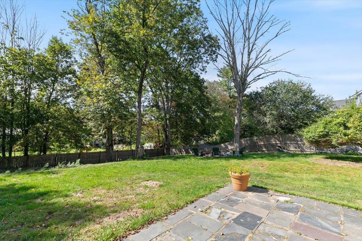 33 Matthias Street Salem, NH 03079 - Photo 34 of 38