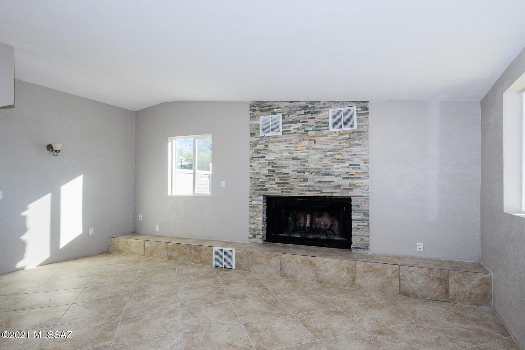 3501 South Randi Place Tucson, AZ 85730 - Photo 6 of 20