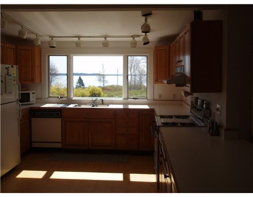 16 S Road Chebeague Island, ME 04017 - Photo 10 of 19 Kitchen.