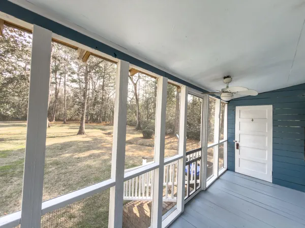 $1,500 | 209 South Hampton Street, Summerville, SC 29483