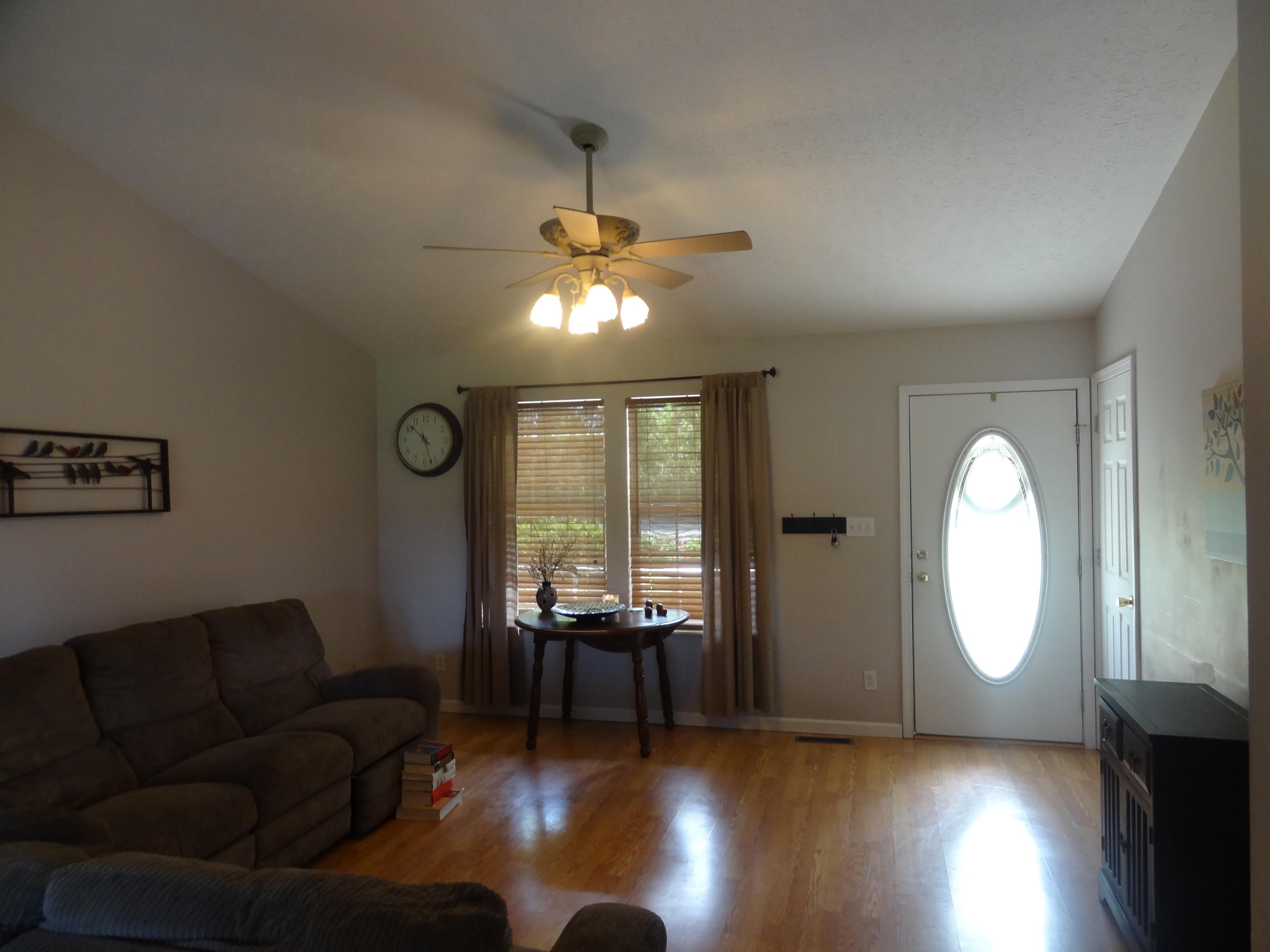 417 Coile Road Jefferson City, TN 37760 - Photo 5 of 29 living room from dining