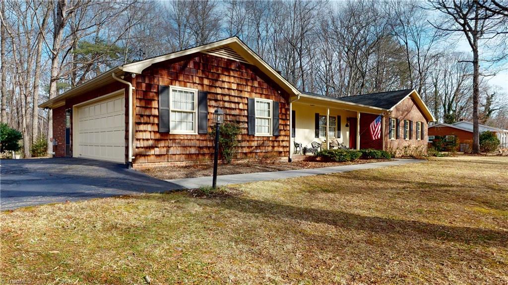 171 Ridgewood Drive Mount Airy, NC 27030 - Photo 2 of 43