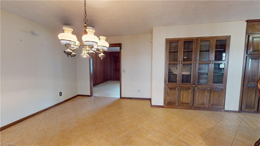 171 Ridgewood Drive Mount Airy, NC 27030 - Photo 21 of 43