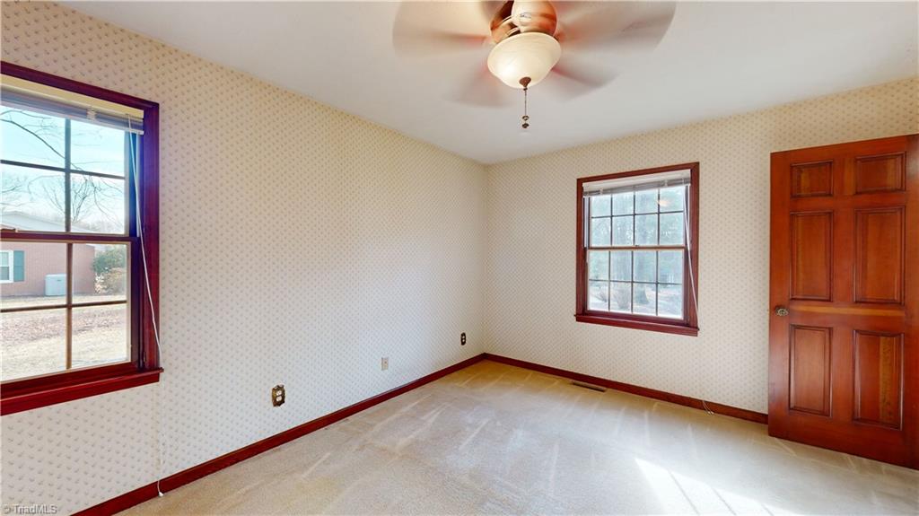 171 Ridgewood Drive Mount Airy, NC 27030 - Photo 27 of 43