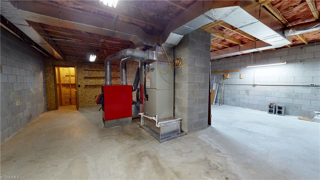 171 Ridgewood Drive Mount Airy, NC 27030 - Photo 41 of 43