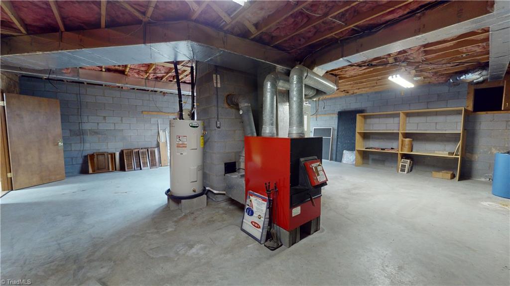 171 Ridgewood Drive Mount Airy, NC 27030 - Photo 42 of 43