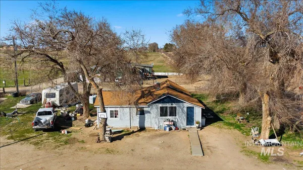 $550,000 | 27633 Farmway Road, Caldwell, ID 83607
