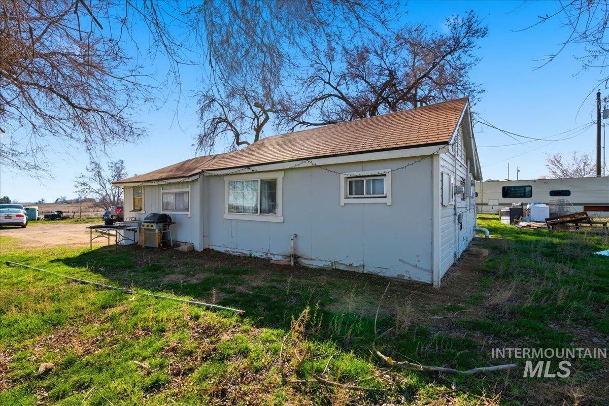 27633 Farmway Road Caldwell, ID 83607 - Photo 18 of 35