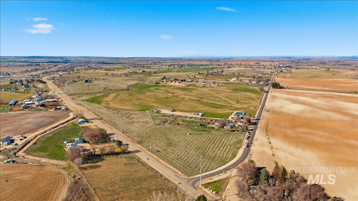 27633 Farmway Road Caldwell, ID 83607 - Photo 26 of 35