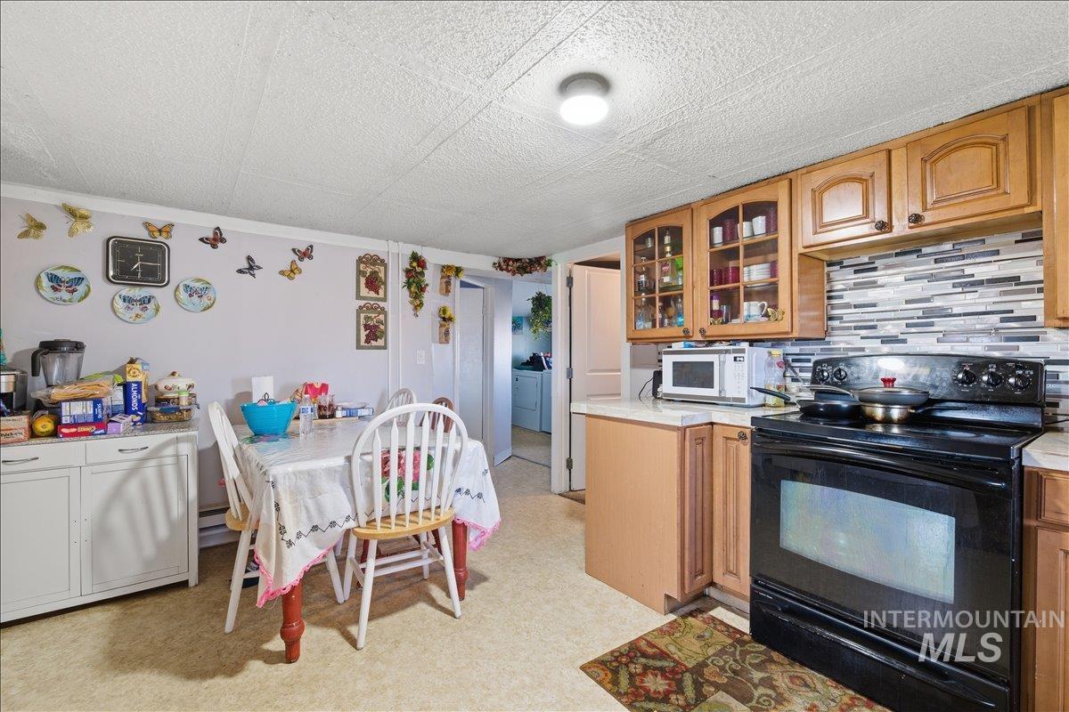 27633 Farmway Road Caldwell, ID 83607 - Photo 10 of 35