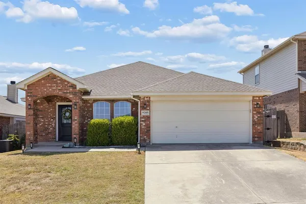 $2,350 | 9205 Nathan Drive, White Settlement, TX 76108