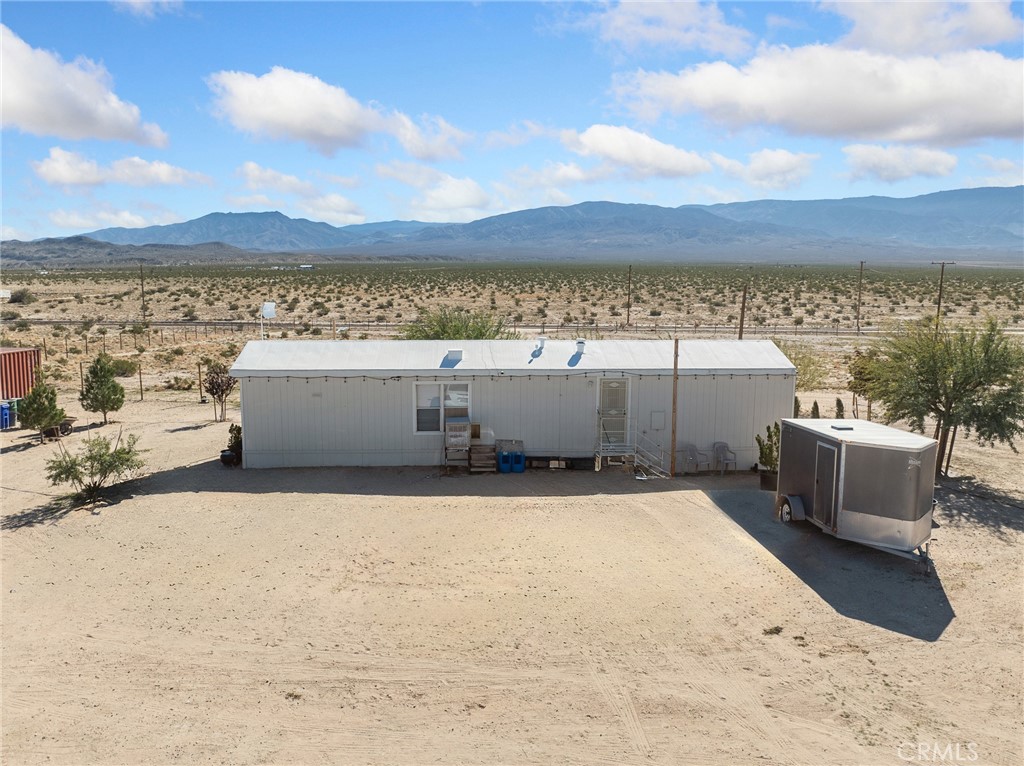 39626 East End Road Lucerne Valley, CA 92356 - Photo 4 of 26