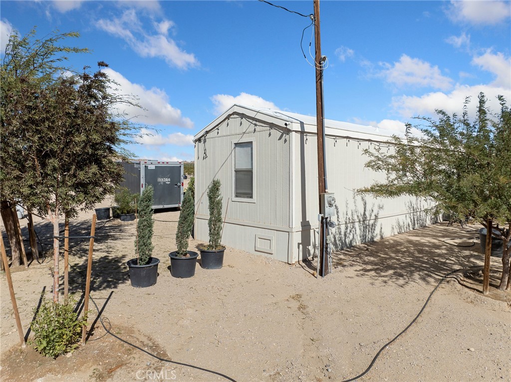 39626 East End Road Lucerne Valley, CA 92356 - Photo 7 of 26