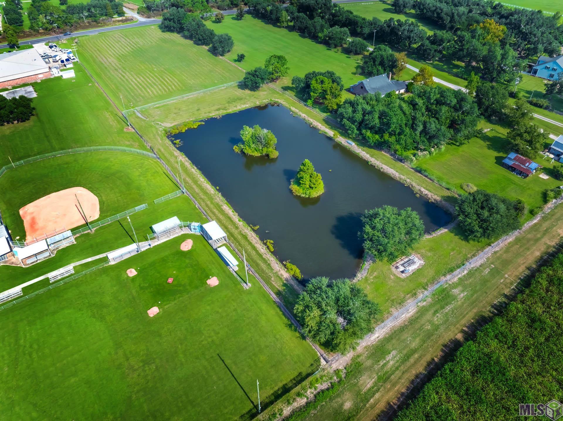 617 Bayou Dularge Road Houma, LA 70363 - Photo 2 of 2