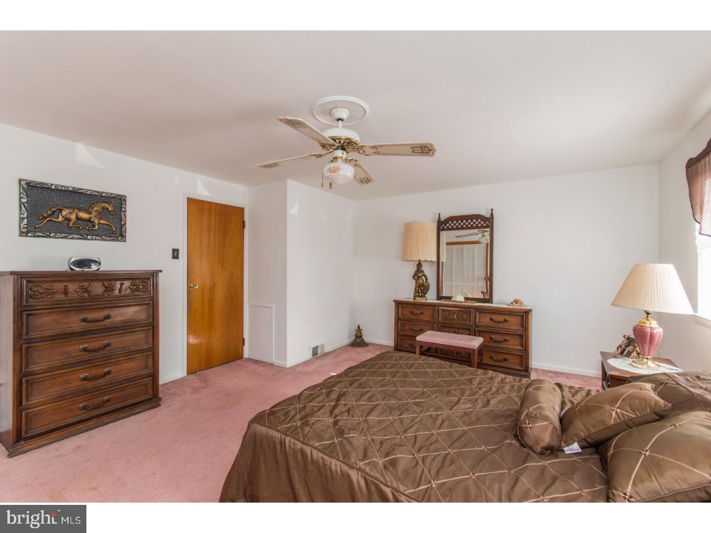 3510 Teton Road Philadelphia, PA 19154 - Photo 13 of 24 Bedroom