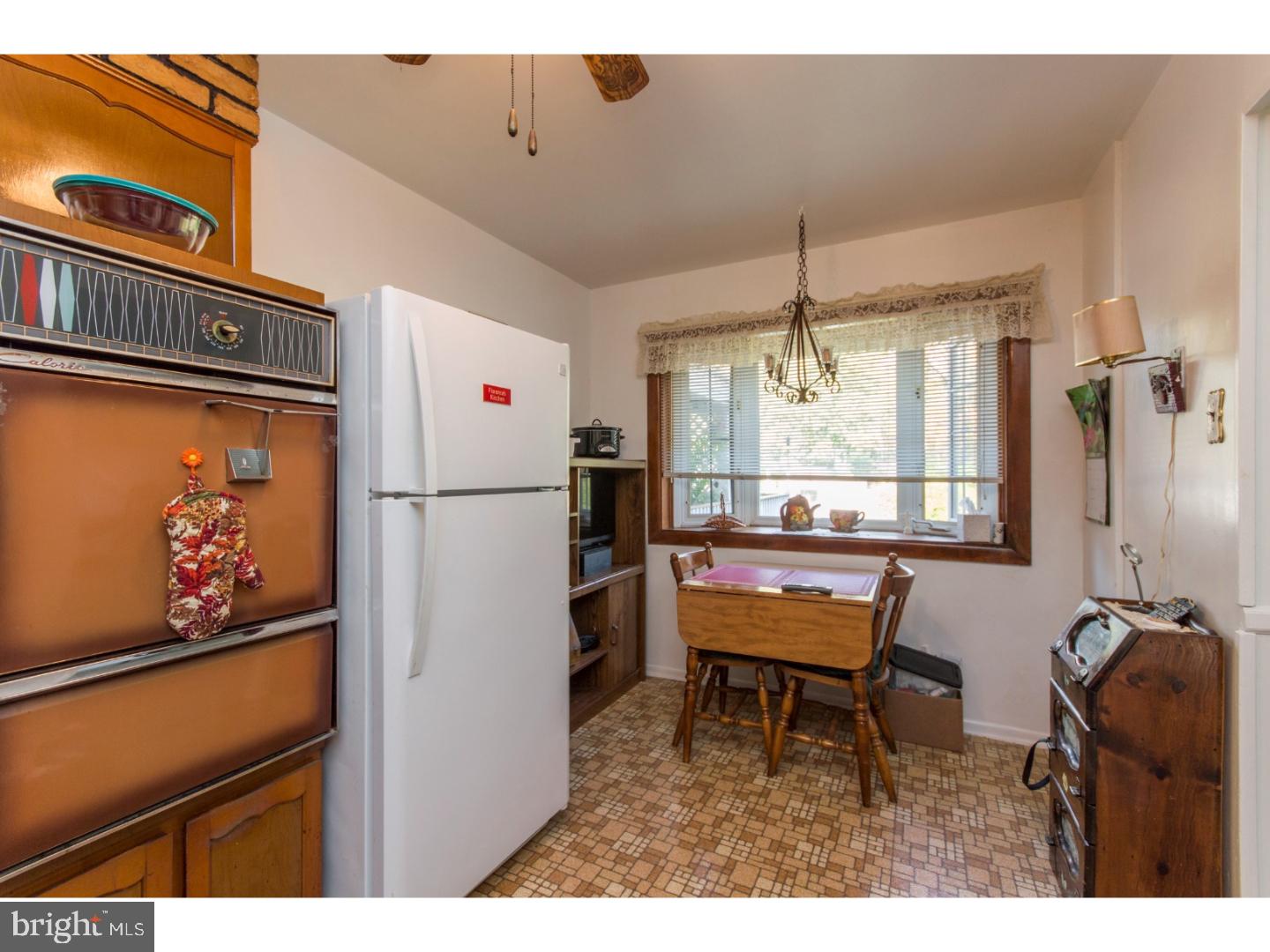 3510 Teton Road Philadelphia, PA 19154 - Photo 8 of 24 Kitchen